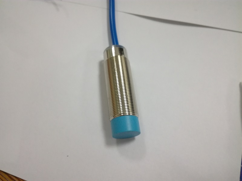 凱基特接近開(kāi)關(guān)D15-M30F2-AD1-B2M傳感器